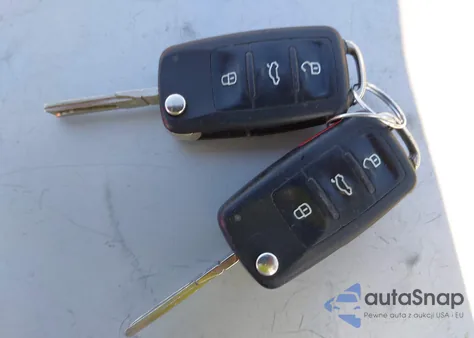 2013 Volkswagen Jetta 2.5L Se from USA, damaged, VIN 3VWDX7AJ7DM275281